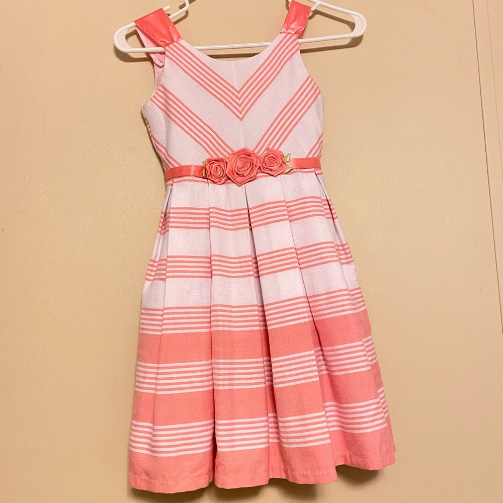 Girls dress